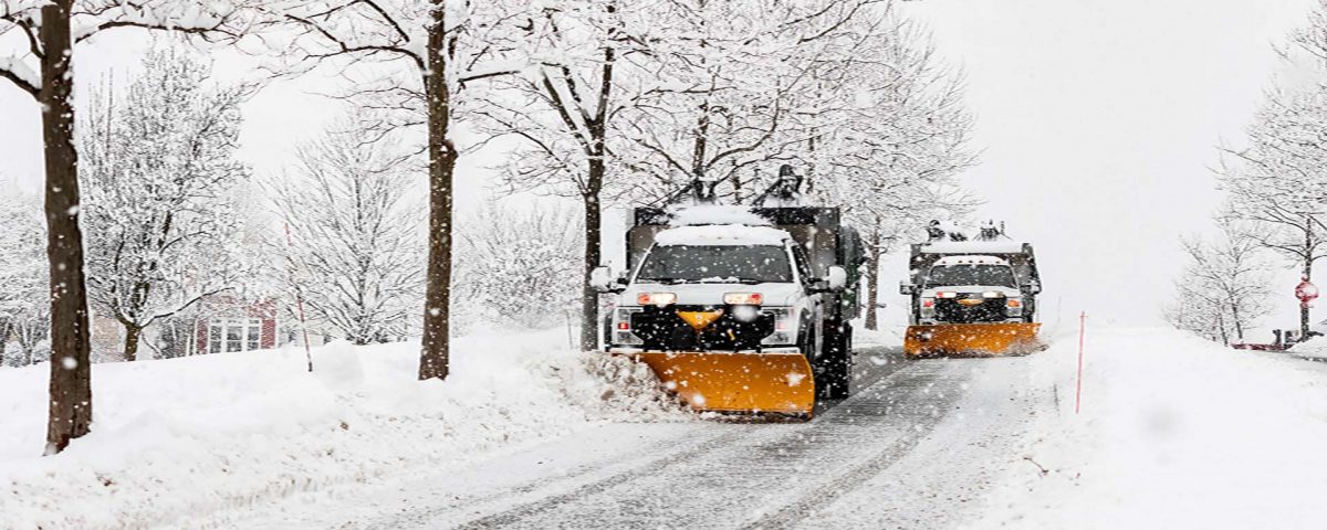 snow plows shoveling snow after noreaster min 1200x480 1